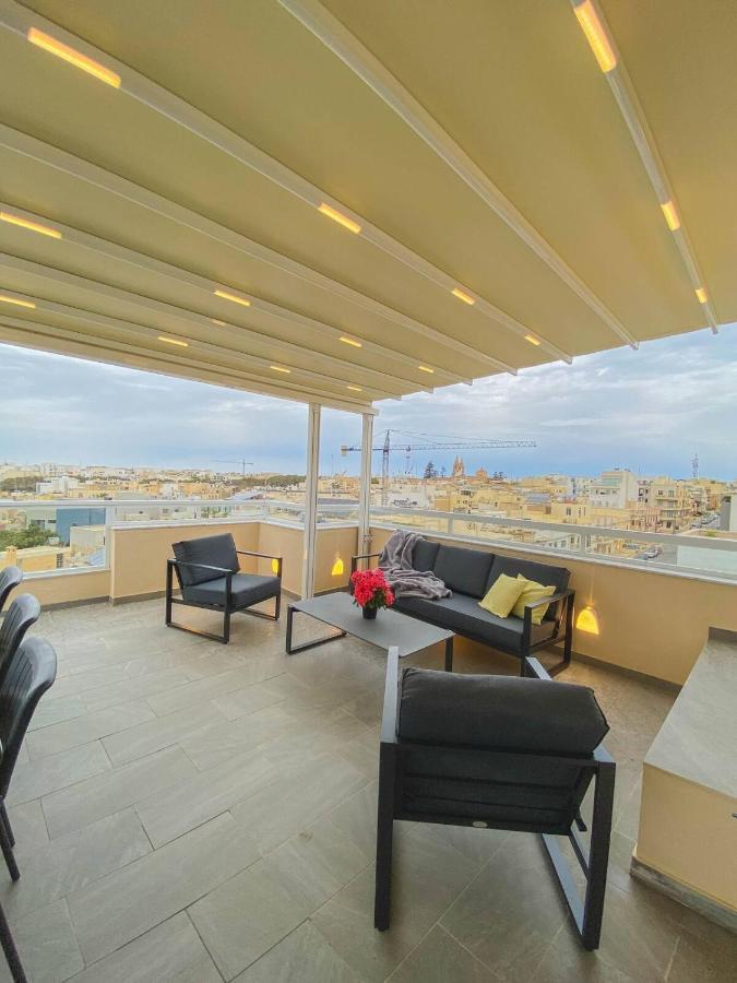 Ferienwohnung The Blue Mill Penthouse With Beautiful Views Naxxar Exterior foto