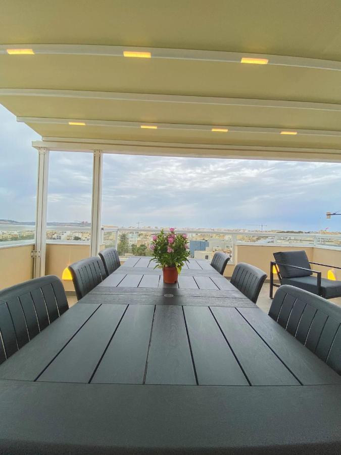 Ferienwohnung The Blue Mill Penthouse With Beautiful Views Naxxar Exterior foto